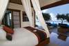 Royal Davui Island Resort 